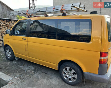 Жовтий Фольксваген Transporter, об'ємом двигуна 1.9 л та пробігом 437 тис. км за 6800 $, фото 1 на Automoto.ua