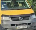Желтый Фольксваген Transporter, объемом двигателя 2.5 л и пробегом 360 тыс. км за 7900 $, фото 1 на Automoto.ua