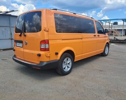 Желтый Фольксваген Transporter, объемом двигателя 2 л и пробегом 383 тыс. км за 17500 $, фото 2 на Automoto.ua