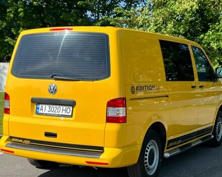 Желтый Фольксваген Transporter, объемом двигателя 2 л и пробегом 274 тыс. км за 12500 $, фото 7 на Automoto.ua