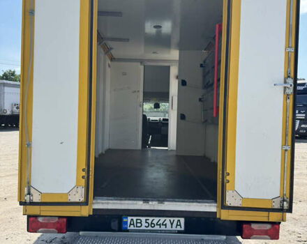 Желтый Фольксваген Transporter, объемом двигателя 0 л и пробегом 25 тыс. км за 14999 $, фото 4 на Automoto.ua