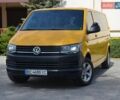Желтый Фольксваген Transporter, объемом двигателя 2 л и пробегом 254 тыс. км за 17800 $, фото 1 на Automoto.ua