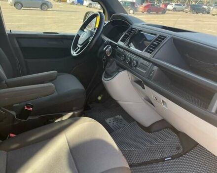 Жовтий Фольксваген Transporter, об'ємом двигуна 2 л та пробігом 250 тис. км за 20500 $, фото 11 на Automoto.ua