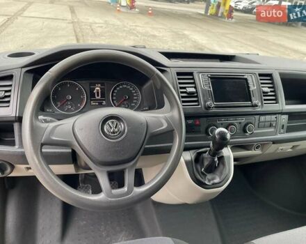 Желтый Фольксваген Transporter, объемом двигателя 2 л и пробегом 228 тыс. км за 21990 $, фото 19 на Automoto.ua