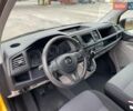 Желтый Фольксваген Transporter, объемом двигателя 2 л и пробегом 228 тыс. км за 21990 $, фото 10 на Automoto.ua