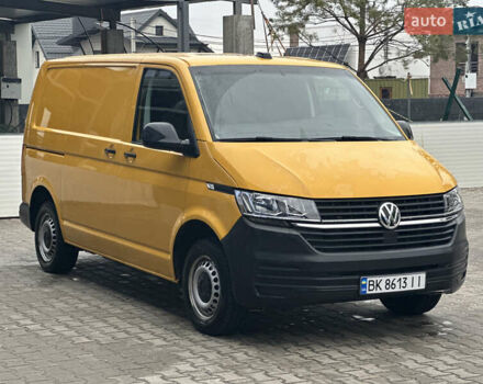 Желтый Фольксваген Transporter, объемом двигателя 2 л и пробегом 126 тыс. км за 19999 $, фото 6 на Automoto.ua