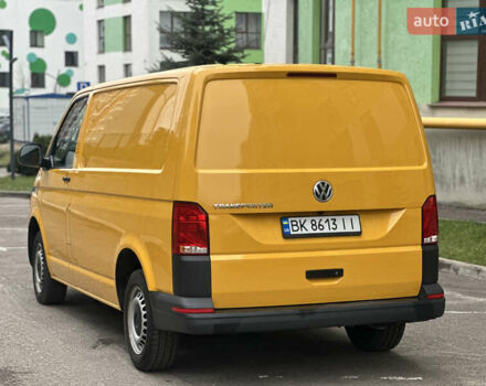 Желтый Фольксваген Transporter, объемом двигателя 2 л и пробегом 126 тыс. км за 19999 $, фото 4 на Automoto.ua