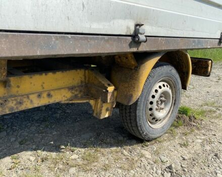 Желтый Фольксваген Transporter, объемом двигателя 2.5 л и пробегом 494 тыс. км за 4900 $, фото 4 на Automoto.ua