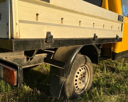 Желтый Фольксваген Transporter, объемом двигателя 2.5 л и пробегом 470 тыс. км за 2850 $, фото 4 на Automoto.ua