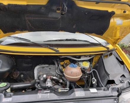 Желтый Фольксваген Transporter, объемом двигателя 1.9 л и пробегом 333 тыс. км за 6250 $, фото 14 на Automoto.ua