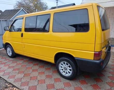 Желтый Фольксваген Transporter, объемом двигателя 1.9 л и пробегом 333 тыс. км за 6250 $, фото 3 на Automoto.ua