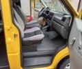 Желтый Фольксваген Transporter, объемом двигателя 1.9 л и пробегом 333 тыс. км за 6250 $, фото 7 на Automoto.ua