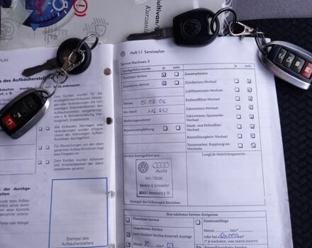 Желтый Фольксваген Transporter, объемом двигателя 1.9 л и пробегом 333 тыс. км за 6250 $, фото 17 на Automoto.ua