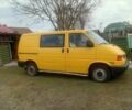 Жовтий Фольксваген Transporter, об'ємом двигуна 1.9 л та пробігом 308 тис. км за 5300 $, фото 1 на Automoto.ua