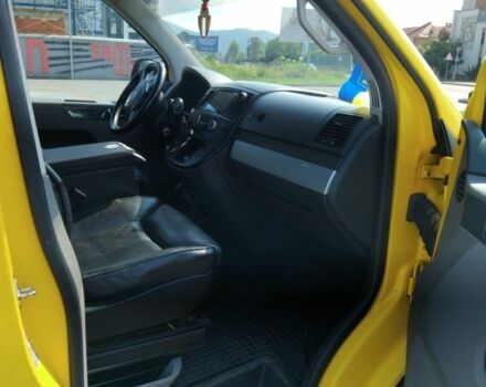 Желтый Фольксваген Transporter, объемом двигателя 2.5 л и пробегом 348 тыс. км за 10500 $, фото 10 на Automoto.ua