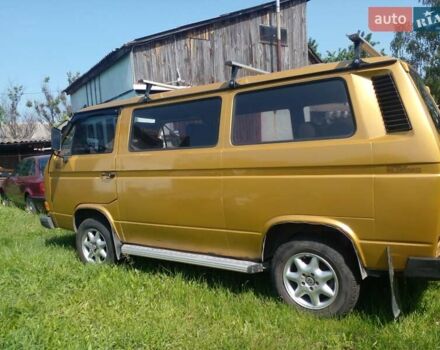 Жовтий Фольксваген Transporter, об'ємом двигуна 1.6 л та пробігом 200 тис. км за 5700 $, фото 3 на Automoto.ua