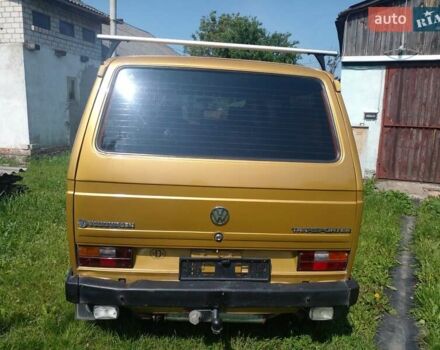 Жовтий Фольксваген Transporter, об'ємом двигуна 1.6 л та пробігом 200 тис. км за 5700 $, фото 4 на Automoto.ua