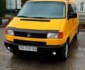 Желтый Фольксваген Transporter, объемом двигателя 1.9 л и пробегом 360 тыс. км за 5200 $, фото 4 на Automoto.ua