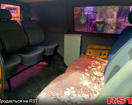 Фольксваген Transporter 1998 у Харкові на Automoto.ua Жовтий Фольксваген Transporter, об'ємом двигуна 1.9 л та пробігом 286 тис. км за 4000 $, фото 5 на Automoto.ua