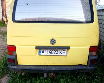 Желтый Фольксваген Transporter, объемом двигателя 2.5 л и пробегом 57 тыс. км за 4300 $, фото 5 на Automoto.ua