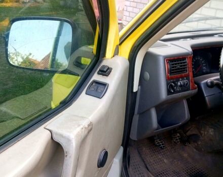 Желтый Фольксваген Transporter, объемом двигателя 2.5 л и пробегом 57 тыс. км за 4300 $, фото 1 на Automoto.ua