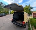 Желтый Фольксваген Transporter, объемом двигателя 2.5 л и пробегом 194 тыс. км за 11500 $, фото 3 на Automoto.ua