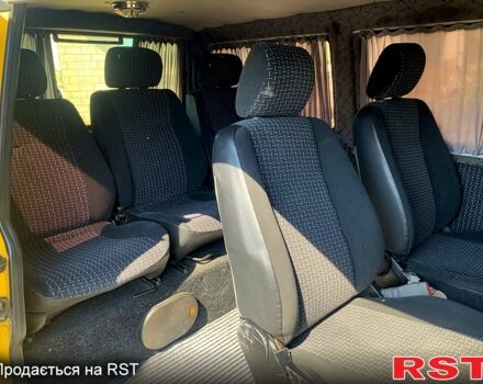 Желтый Фольксваген Transporter, объемом двигателя 25 л и пробегом 515 тыс. км за 6500 $, фото 3 на Automoto.ua