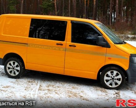 Желтый Фольксваген Transporter, объемом двигателя 2.5 л и пробегом 1 тыс. км за 6950 $, фото 7 на Automoto.ua