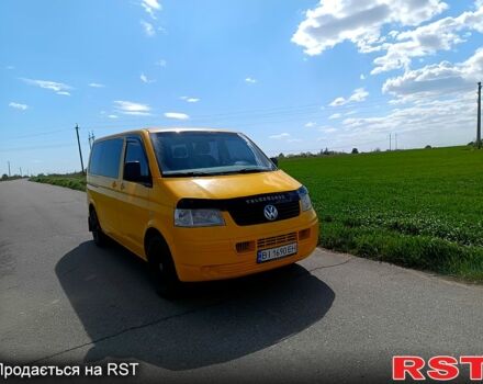 Желтый Фольксваген Transporter, объемом двигателя 1.9 л и пробегом 316 тыс. км за 10000 $, фото 3 на Automoto.ua