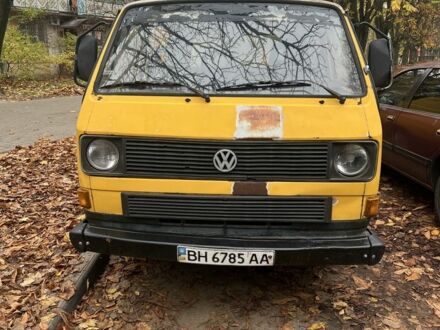 Желтый Фольксваген Transporter, объемом двигателя 1.6 л и пробегом 333 тыс. км за 1300 $, фото 1 на Automoto.ua