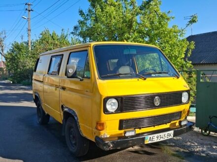 Фольксваген Transporter 1987 у Дніпро (Дніпропетровську) на Automoto.ua Жовтий Фольксваген Transporter, об'ємом двигуна 1 л та пробігом 200 тис. км за 1500 $, фото 1 на Automoto.ua