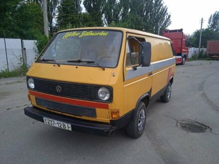 Жовтий Фольксваген Transporter, об'ємом двигуна 1.6 л та пробігом 258 тис. км за 1500 $, фото 1 на Automoto.ua