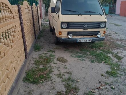 Жовтий Фольксваген Transporter, об'ємом двигуна 1.7 л та пробігом 999 тис. км за 1700 $, фото 1 на Automoto.ua