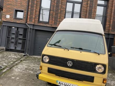 Желтый Фольксваген Transporter, объемом двигателя 1.7 л и пробегом 280 тыс. км за 2800 $, фото 1 на Automoto.ua
