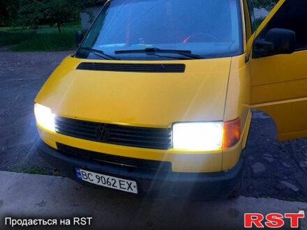 Фольксваген Transporter 1996 у Харкові на Automoto.ua Жовтий Фольксваген Transporter, об'ємом двигуна 1.9 л та пробігом 0 тис. км за 3700 $, фото 1 на Automoto.ua