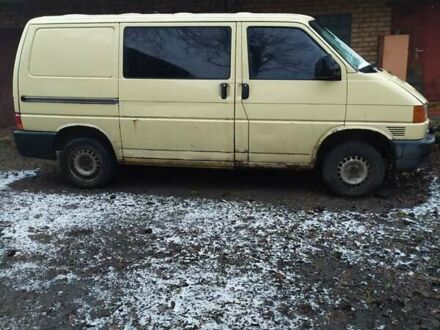 Фольксваген Transporter 1996 у Кагарлыке на Automoto.ua Жовтий Фольксваген Transporter, об'ємом двигуна 1.9 л та пробігом 380 тис. км за 3500 $, фото 1 на Automoto.ua