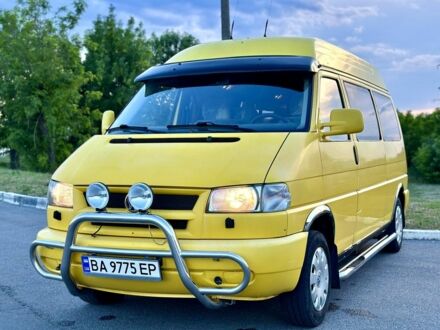 Желтый Фольксваген Transporter, объемом двигателя 2.4 л и пробегом 580 тыс. км за 6450 $, фото 1 на Automoto.ua
