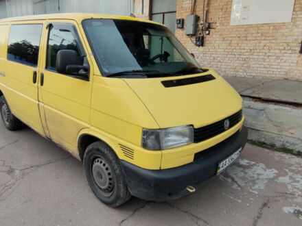 Жовтий Фольксваген Transporter, об'ємом двигуна 2.5 л та пробігом 463 тис. км за 5300 $, фото 1 на Automoto.ua