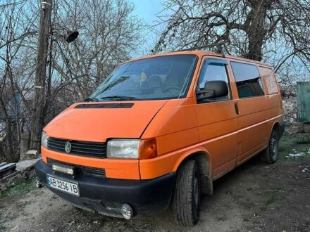 Фольксваген Transporter 2001 в Песчанке на Automoto.ua Желтый Фольксваген Transporter, объемом двигателя 1.9 л и пробегом 300 тыс. км за 4400 $, фото 1 на Automoto.ua