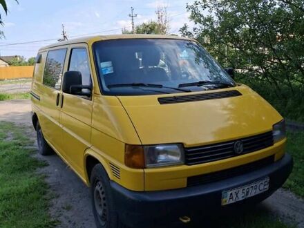 Фольксваген Transporter 2002 в Харькове на Automoto.ua Желтый Фольксваген Transporter, объемом двигателя 2.5 л и пробегом 383 тыс. км за 8200 $, фото 1 на Automoto.ua
