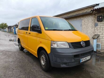 Фольксваген Transporter 2005 у Запоріжжя на Automoto.ua Жовтий Фольксваген Transporter, об'ємом двигуна 1.9 л та пробігом 339 тис. км за 8400 $, фото 1 на Automoto.ua