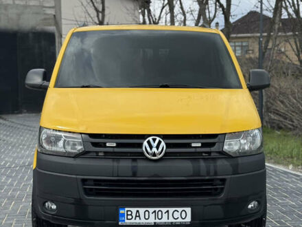 Желтый Фольксваген Transporter, объемом двигателя 1.97 л и пробегом 290 тыс. км за 15300 $, фото 1 на Automoto.ua