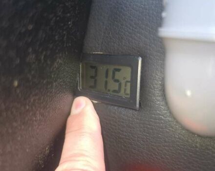 Серый Фольксваген Transporter, объемом двигателя 2 л и пробегом 183 тыс. км за 39999 $, фото 75 на Automoto.ua