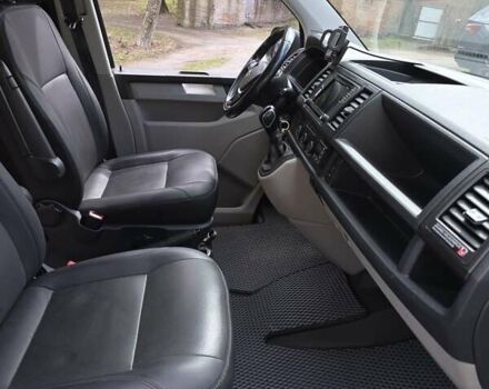 Серый Фольксваген Transporter, объемом двигателя 2 л и пробегом 183 тыс. км за 39999 $, фото 48 на Automoto.ua