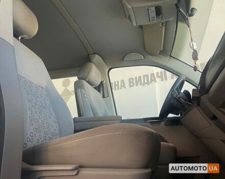 Сірий Фольксваген Transporter, об'ємом двигуна 2.5 л та пробігом 270 тис. км за 10400 $, фото 7 на Automoto.ua