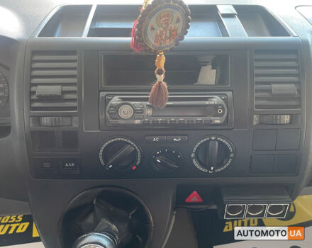 Сірий Фольксваген Transporter, об'ємом двигуна 2.5 л та пробігом 270 тис. км за 10400 $, фото 15 на Automoto.ua