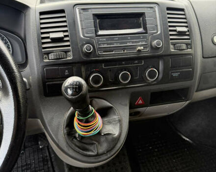 Серый Фольксваген Transporter, объемом двигателя 2 л и пробегом 499 тыс. км за 10500 $, фото 12 на Automoto.ua