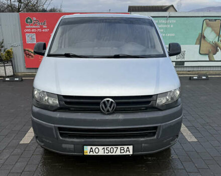 Серый Фольксваген Transporter, объемом двигателя 2 л и пробегом 499 тыс. км за 10500 $, фото 1 на Automoto.ua