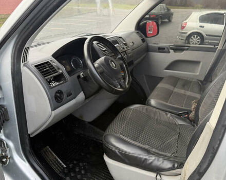 Серый Фольксваген Transporter, объемом двигателя 2 л и пробегом 499 тыс. км за 10500 $, фото 8 на Automoto.ua