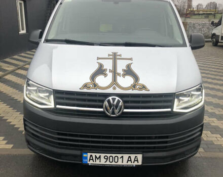 Серый Фольксваген Transporter, объемом двигателя 2 л и пробегом 181 тыс. км за 23700 $, фото 1 на Automoto.ua
